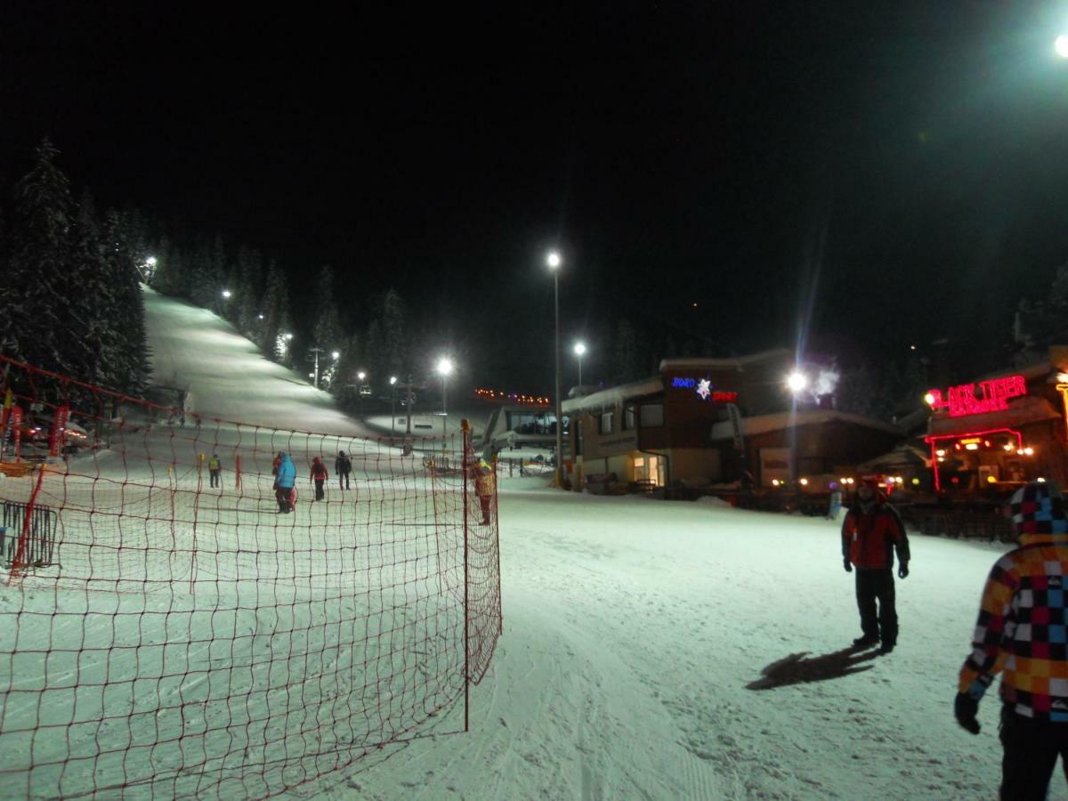 Flora Ski-Slope Studio Apartment Borovets Exterior foto